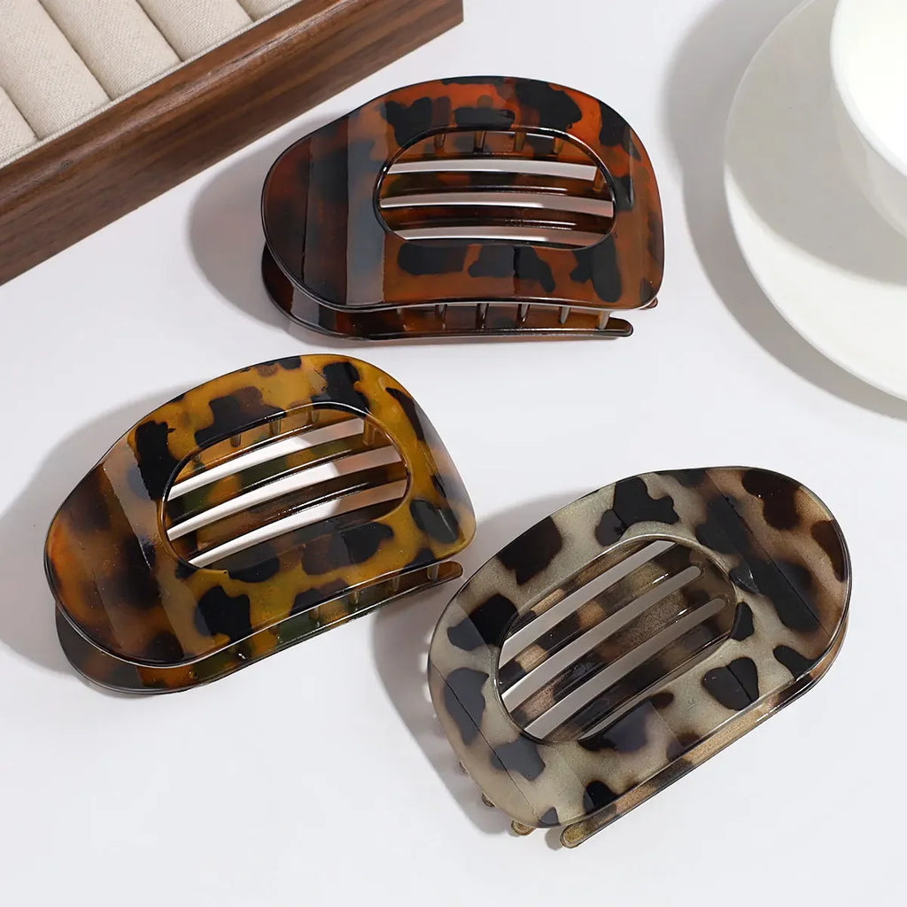 Leopard Matte Oval Hair Claw Clip