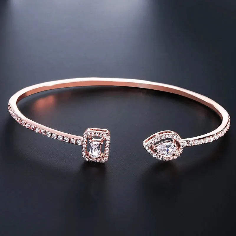 Luxury Geometric Gold Cuff Bangles Bracelet
