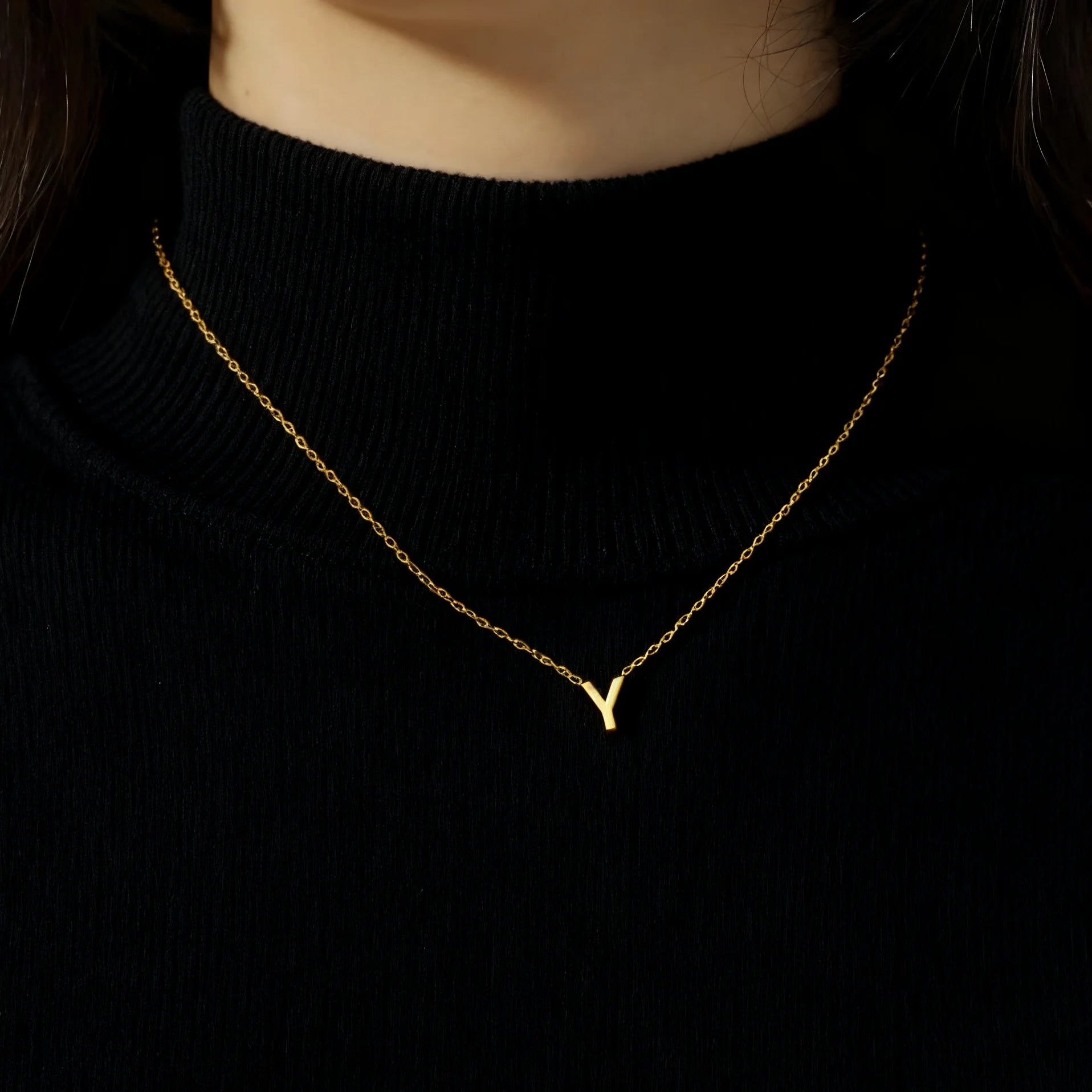 Cazador Minimalist A–Z Initial Necklace – Stainless Steel