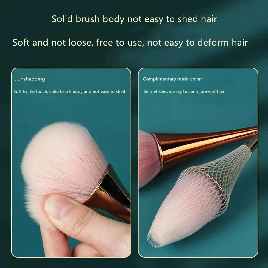 Soft Luxe Fan Face Brush