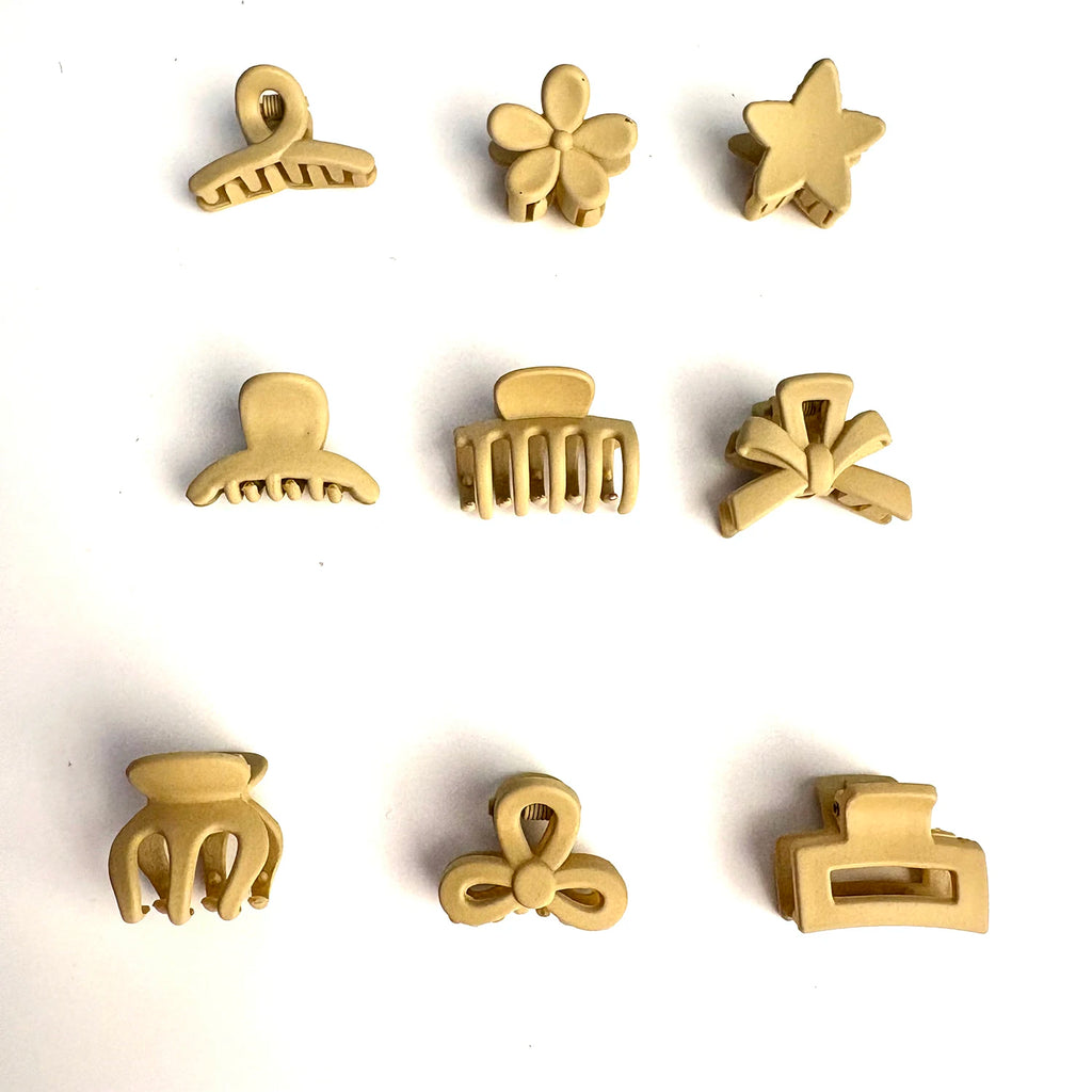 Beige mini hair clips set (5–30 pcs), cute everyday accessories for daily use, occasions, and travel.