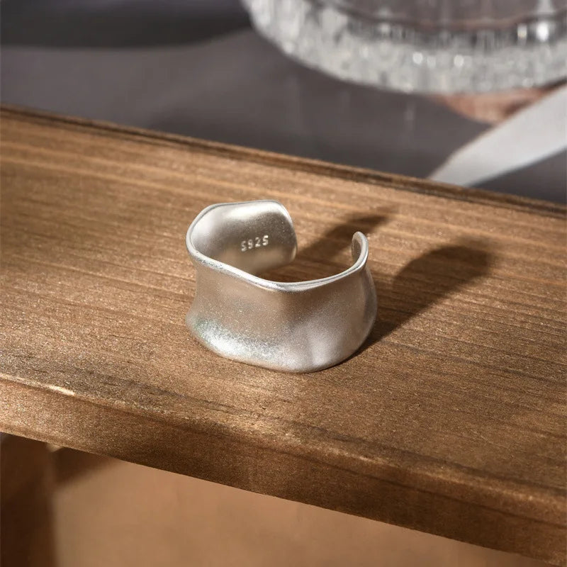 925 Silver Twisted Croissant Ring