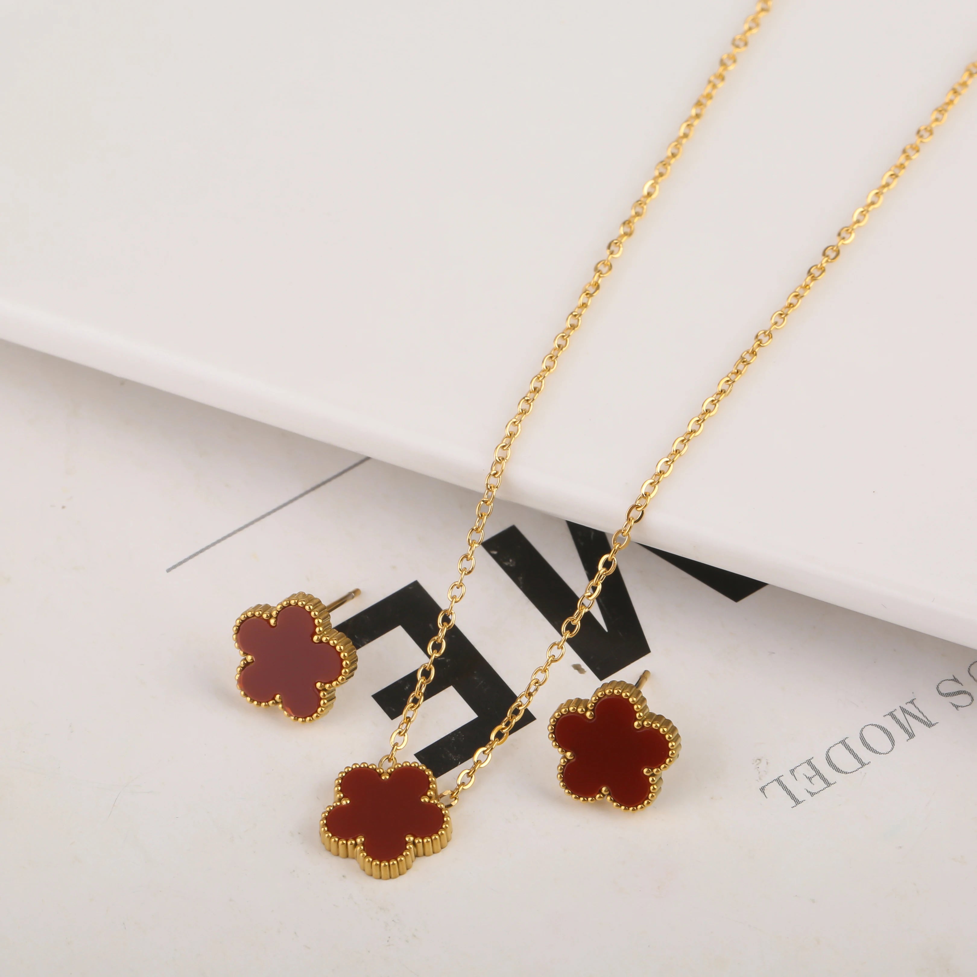 Stainless Steel Clover Flower Bracelet
