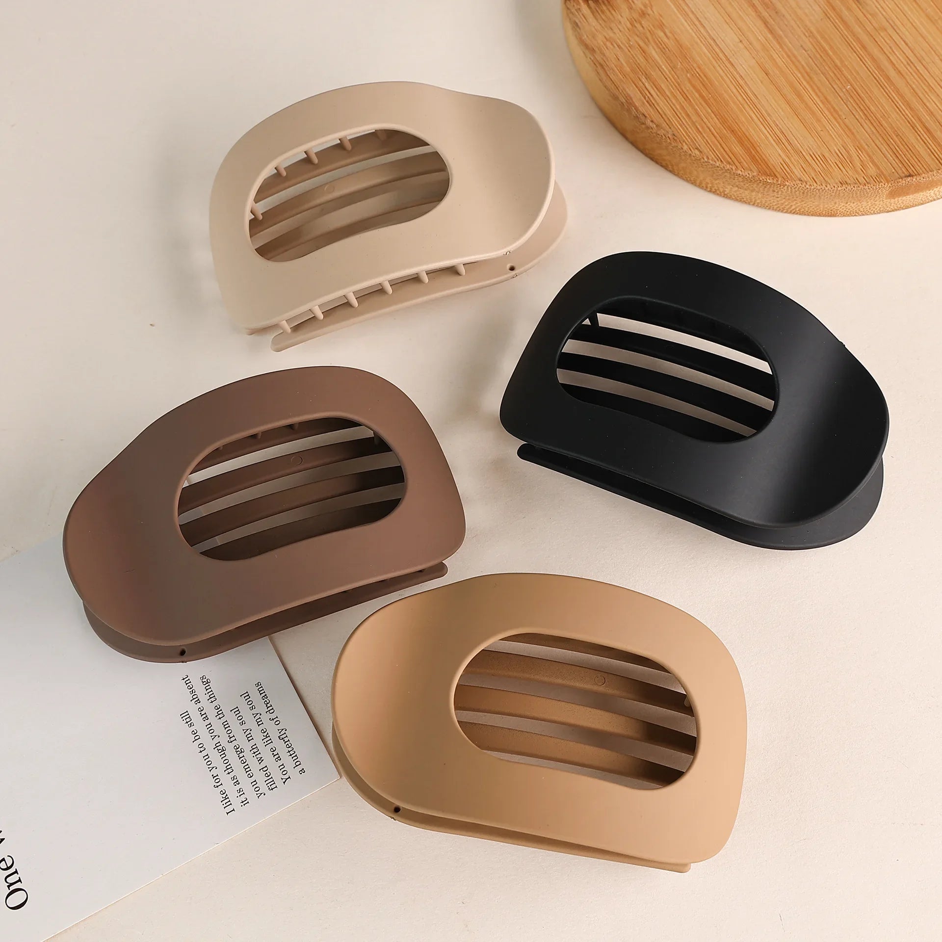 Leopard Matte Oval Hair Claw Clip