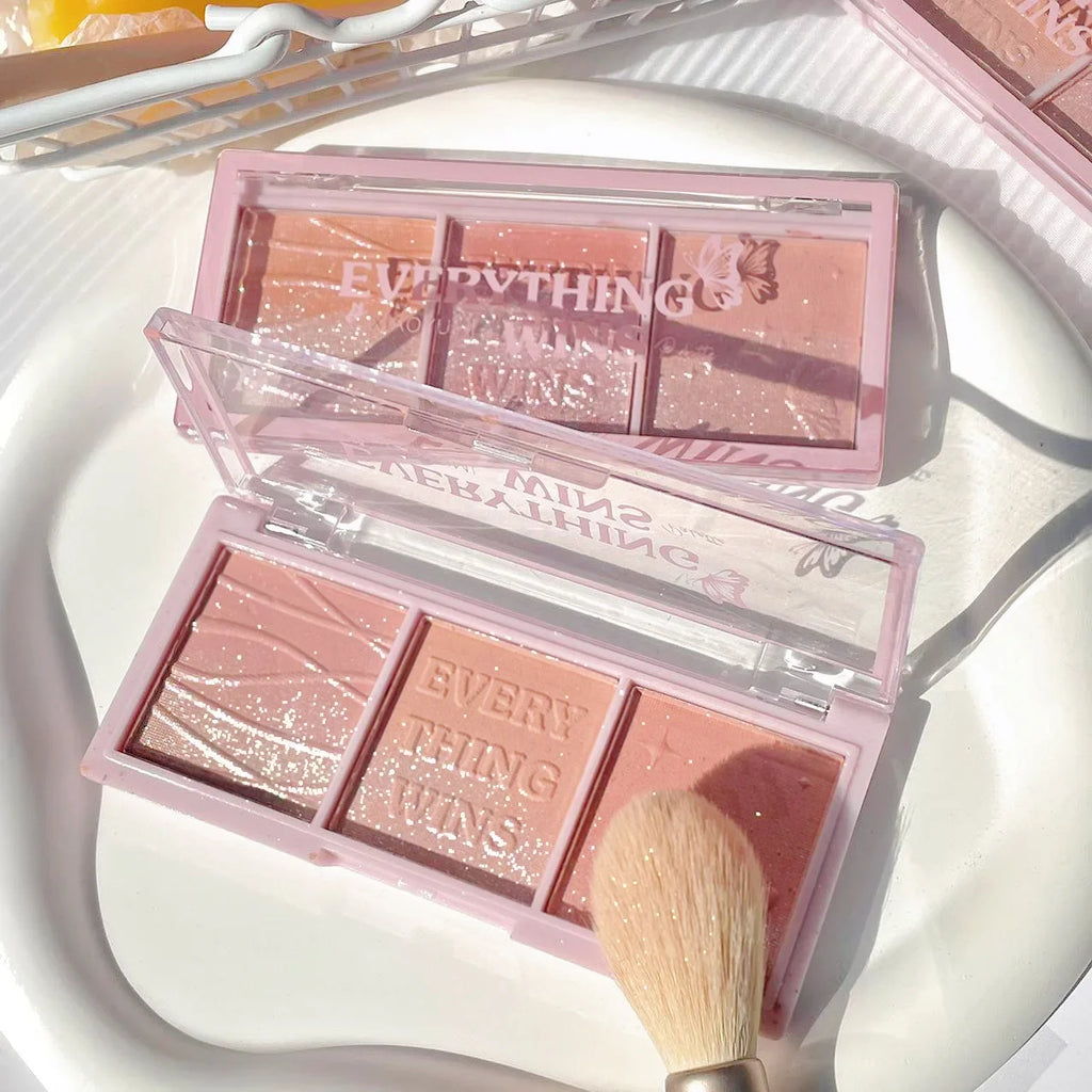 Peach Glow 3-Color Blush Palette