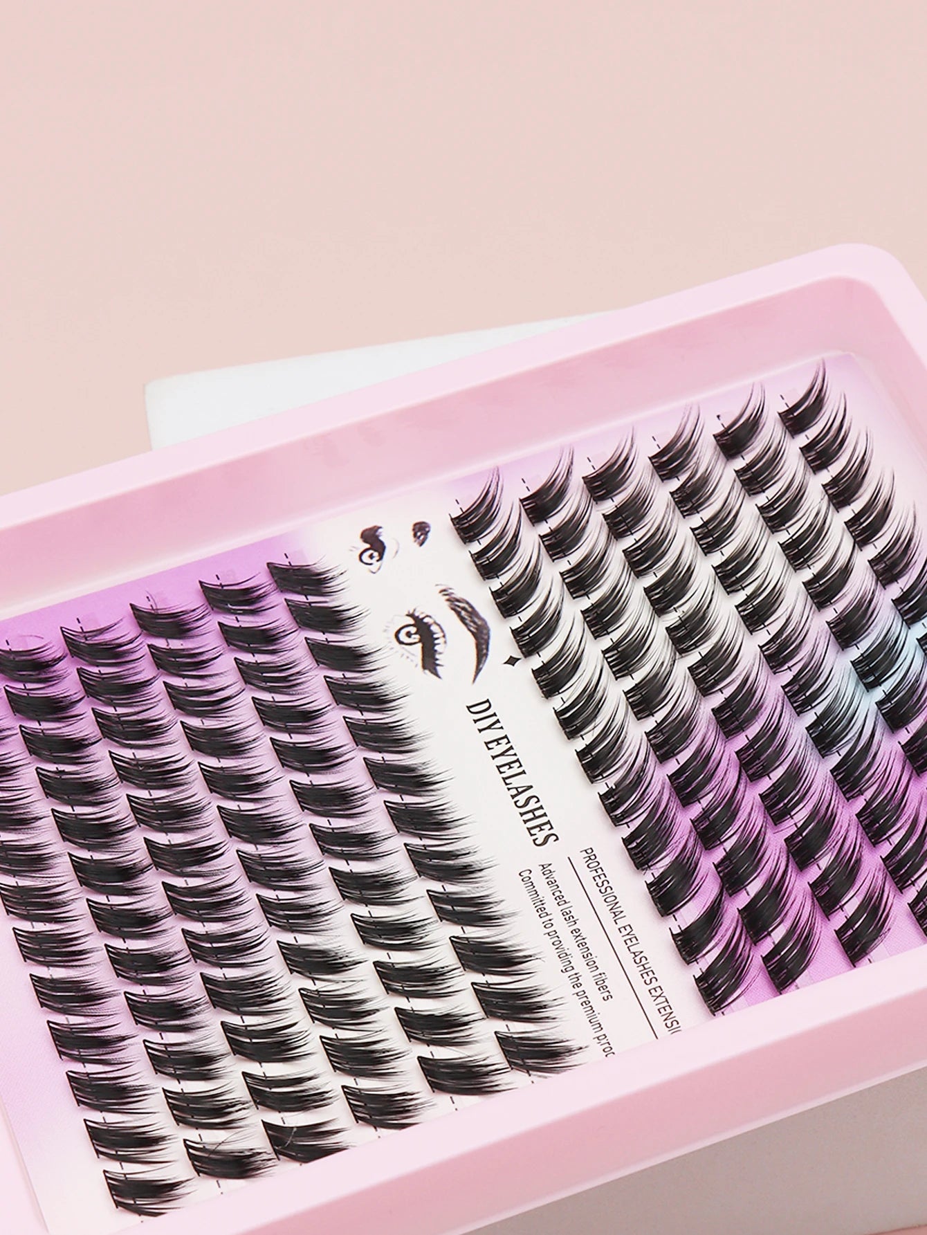 Fluffy Oblique Lash Extensions