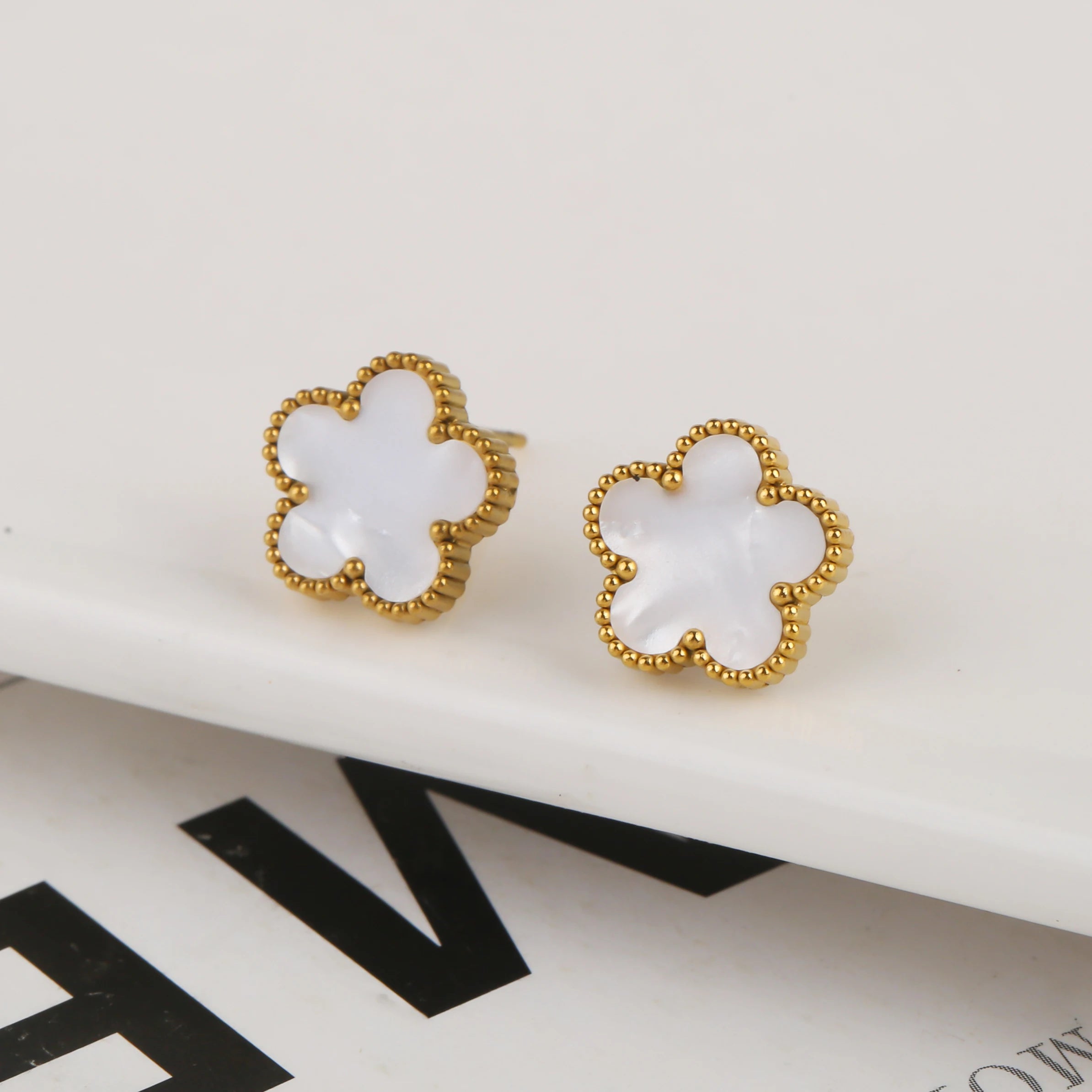 Stainless Steel Clover Flower Bracelet