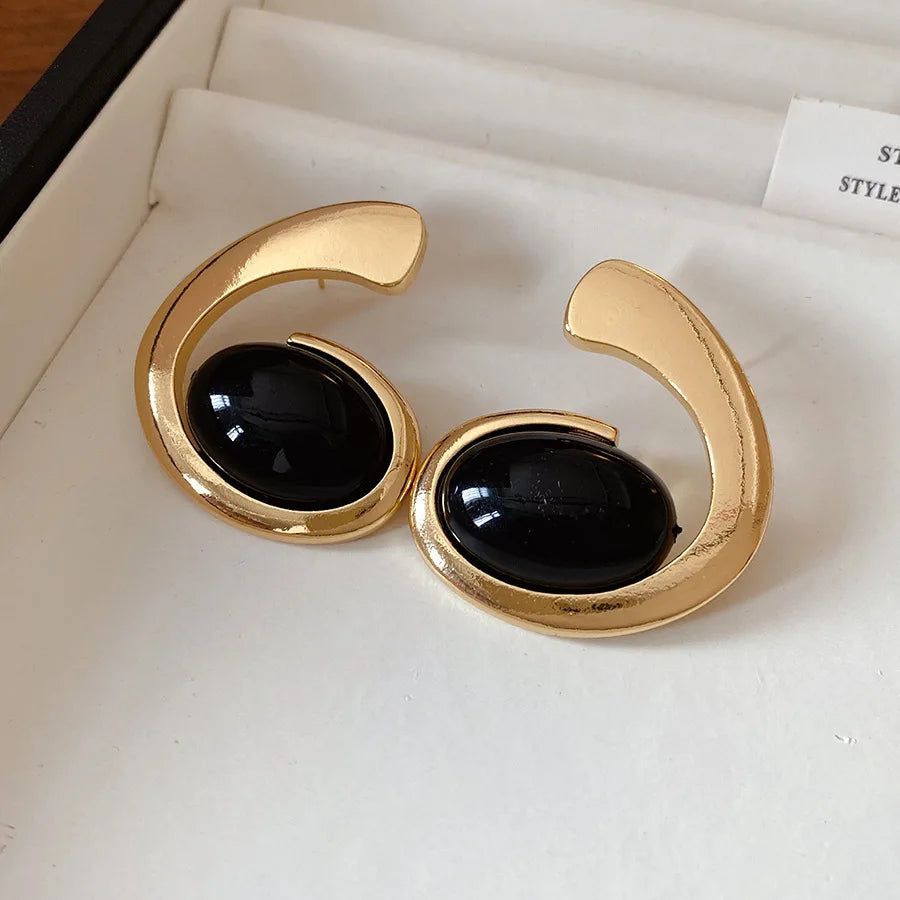 Vintage Red Resin Oval Stud Earrings
