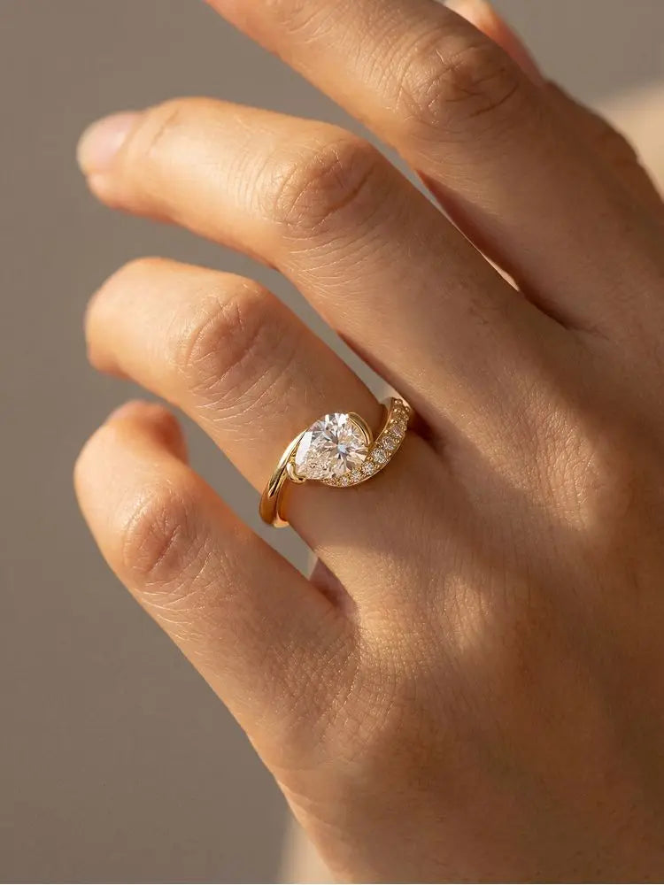 925 Sterling Silver Water Drop CZ Ring