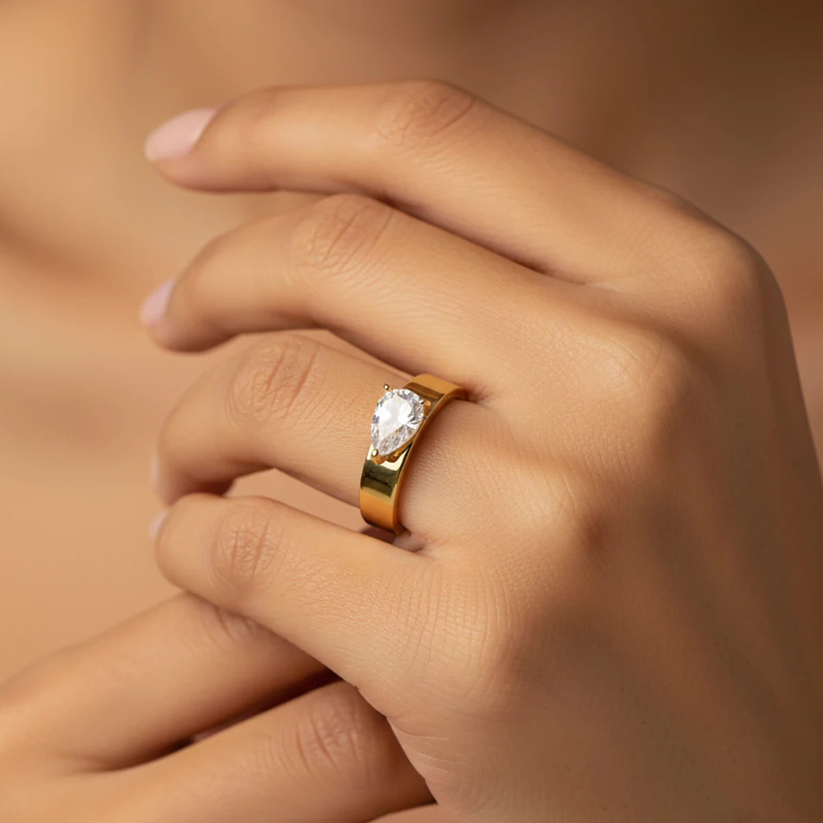 925 Sterling Silver Water Drop CZ Ring