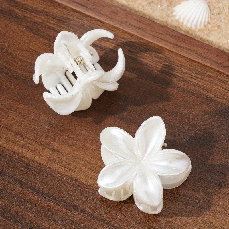 Fashionable Shiny Egg-Shaped Flower Hair Clip