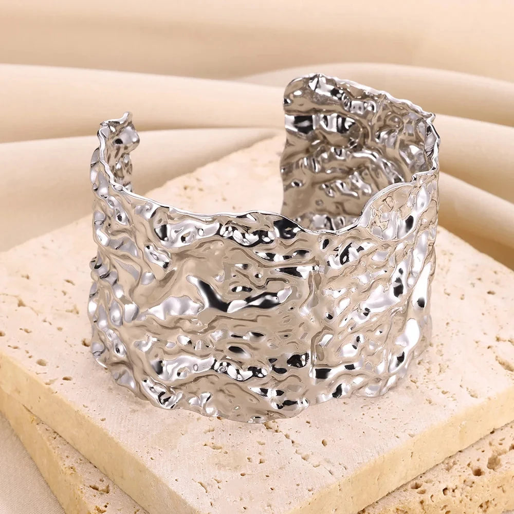 Exquisite Classic Bump Pattern Open Cuff Bracelet – Gold Stainless Steel
