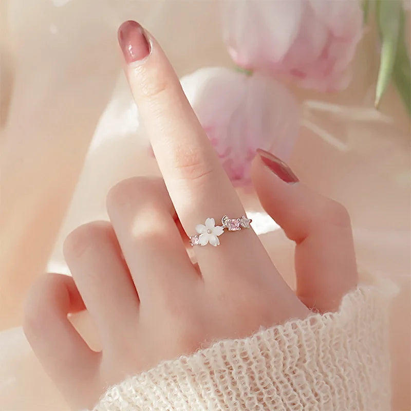 Luxury Zircon Flower Open Ring – Cubic Zirconia Rose/Tulip