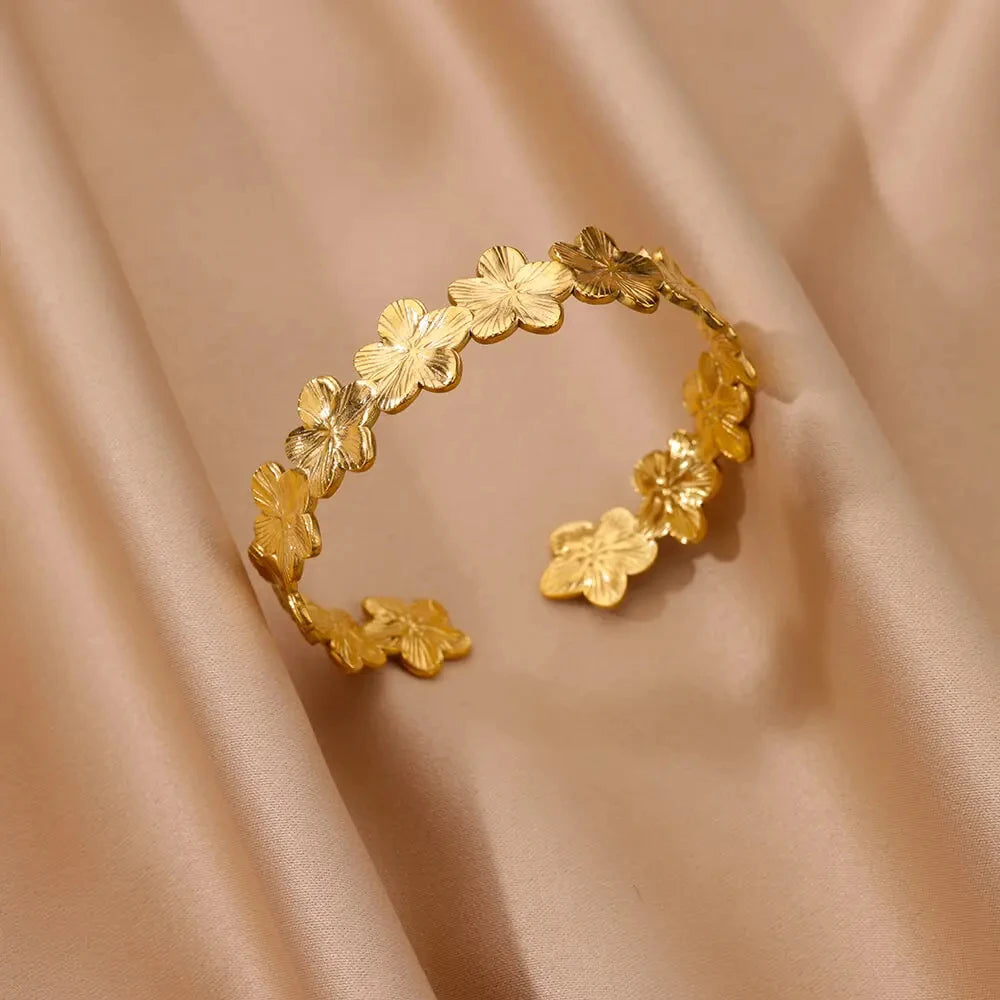 Exquisite Classic Bump Pattern Open Cuff Bracelet – Gold Stainless Steel