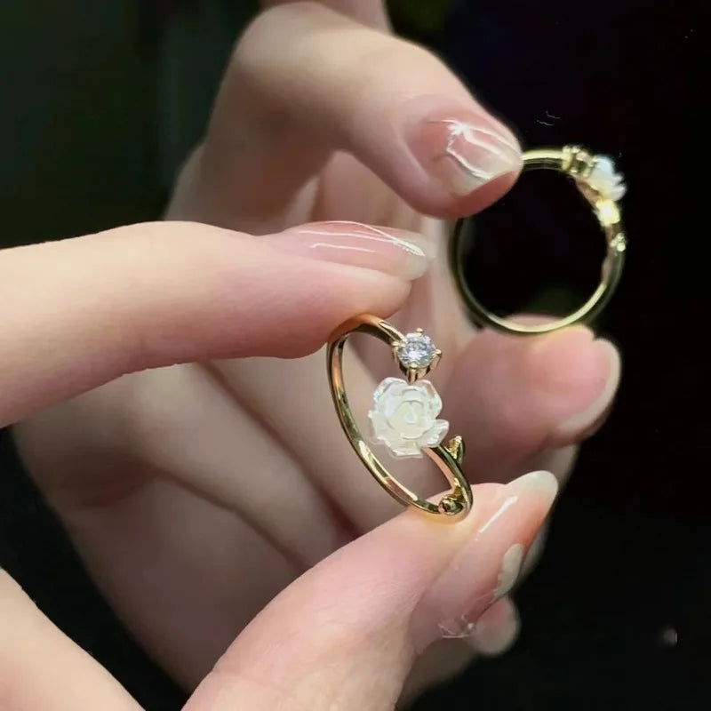 Luxury Zircon Flower Open Ring – Cubic Zirconia Rose/Tulip