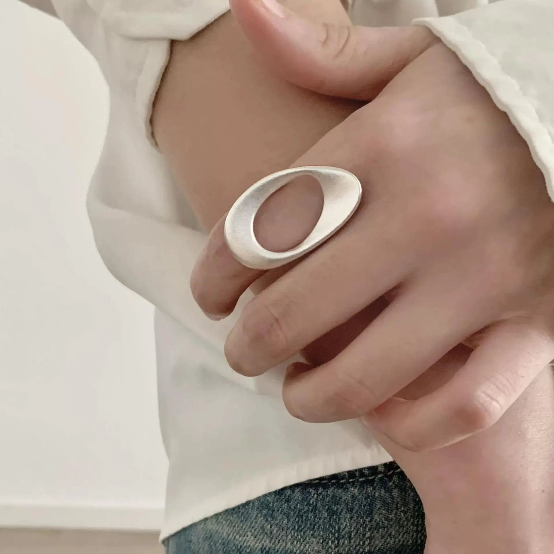 925 Silver Twisted Croissant Ring