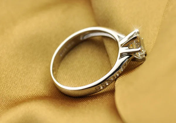 Luxury 925 Sterling Silver Ring with Elegant Diamond Design