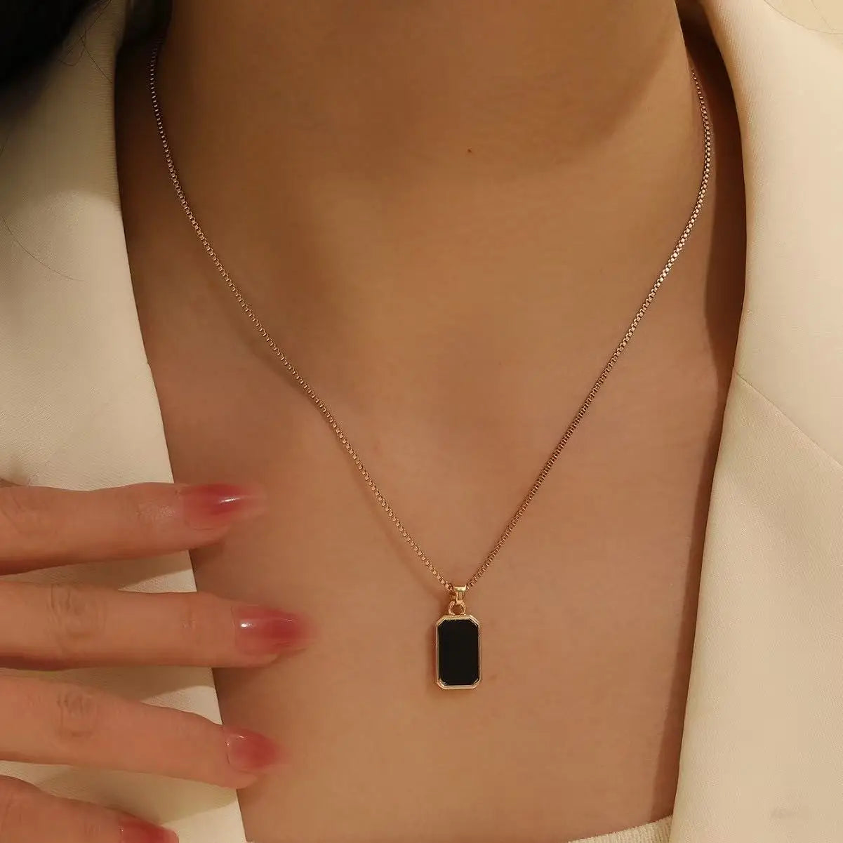 1PCS Rectangular Pendant Necklace – Sunflower