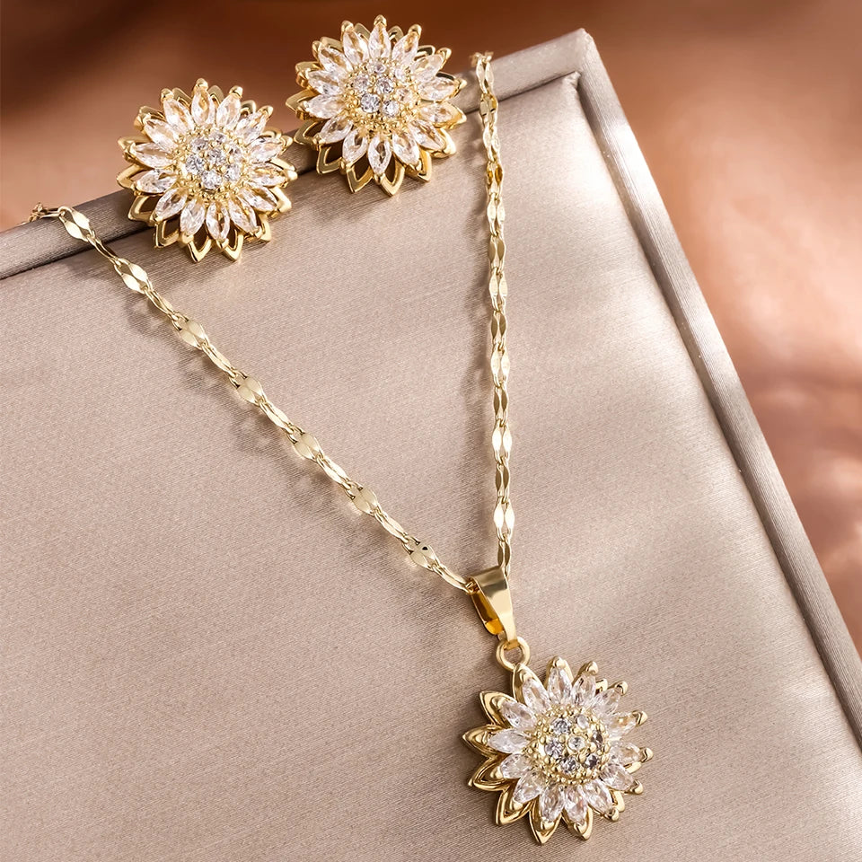 Trendy Spin Sunflower Necklace – Stainless Steel Zircon